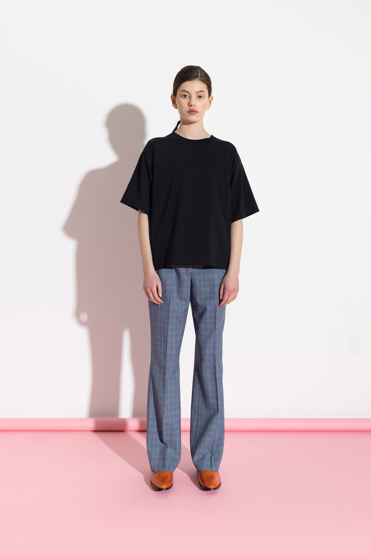 Gemma T-shirt i Black